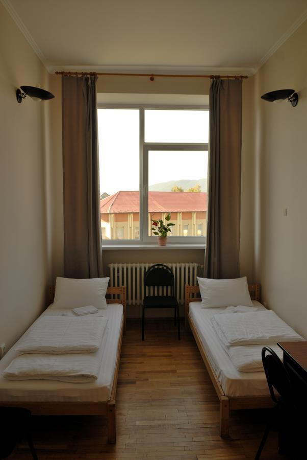 Panoramic Hostel Хуст Экстерьер фото