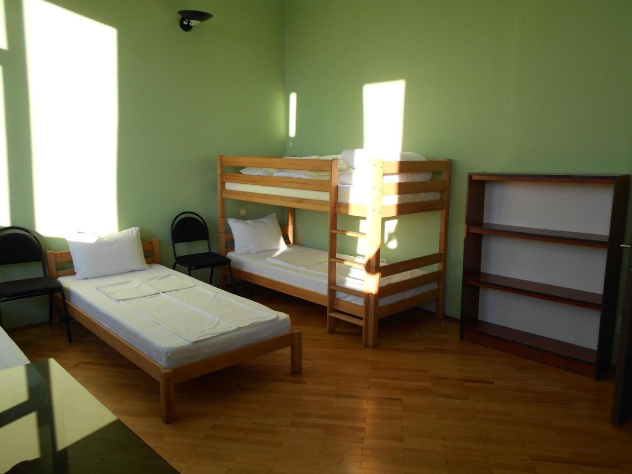 Panoramic Hostel Хуст Экстерьер фото