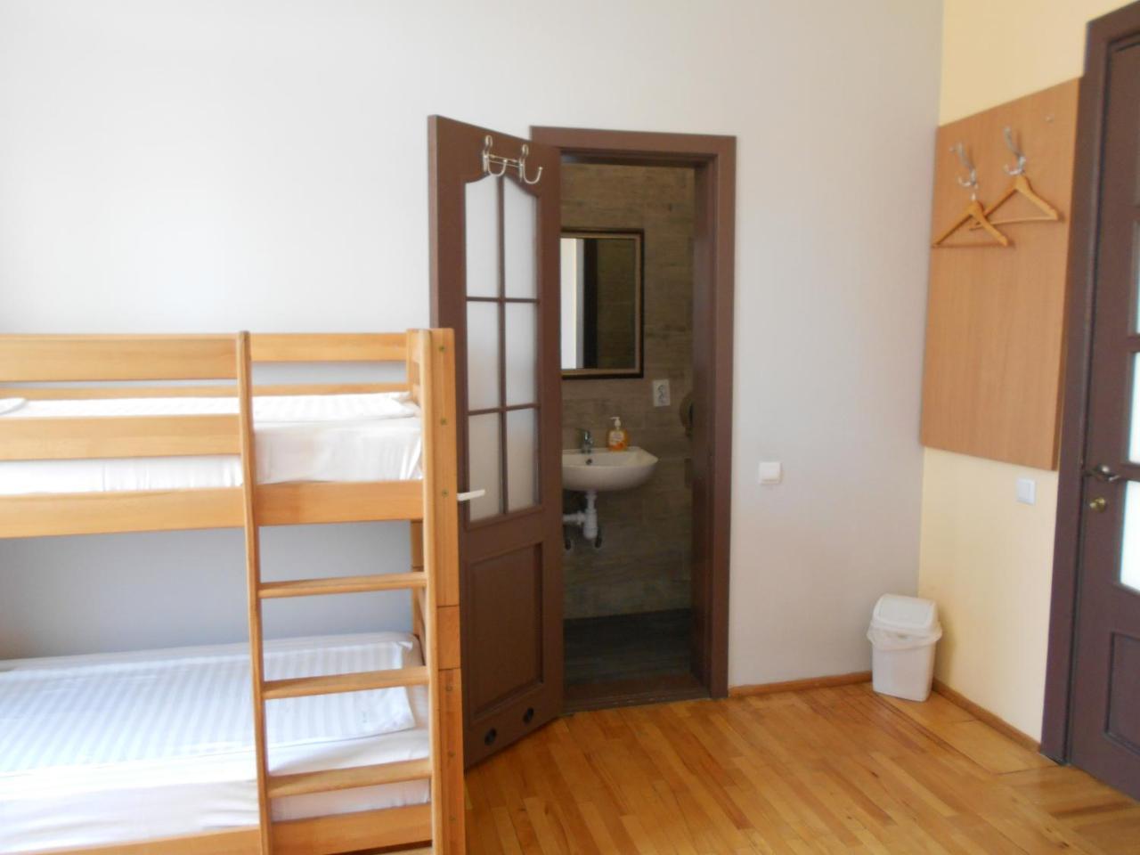 Panoramic Hostel Хуст Экстерьер фото