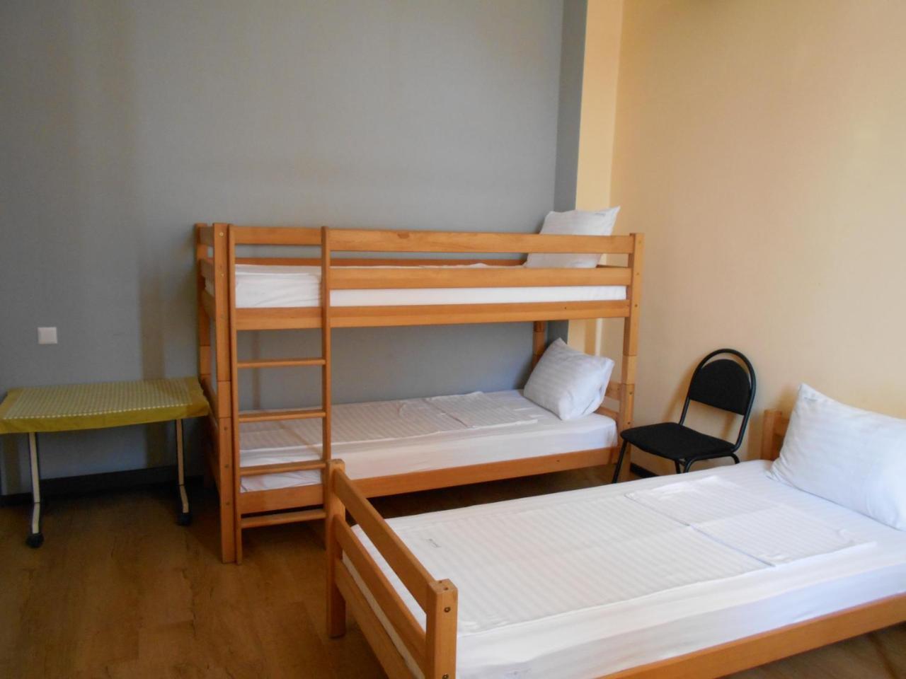 Panoramic Hostel Хуст Экстерьер фото